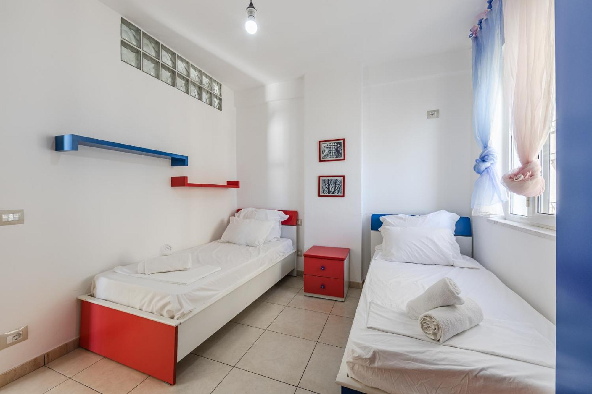 The Beachfront Apartment Durrës Buitenkant foto